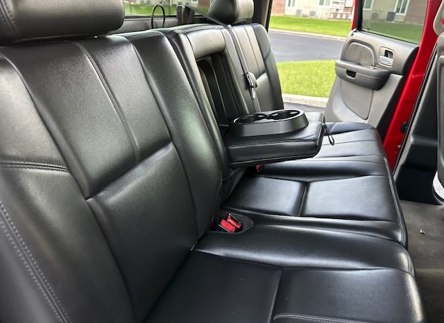 2011 Chevrolet Silverado 1500 LTZ Crew Cab Short Bed 1LZ full