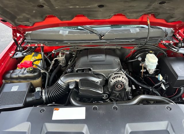 2011 Chevrolet Silverado 1500 LTZ Crew Cab Short Bed 1LZ full