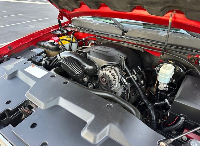 2011 Chevrolet Silverado 1500 LTZ Crew Cab Short Bed 1LZ full