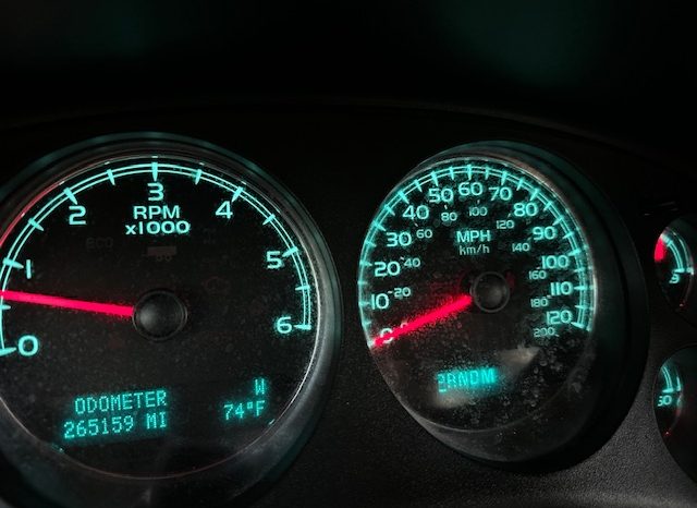 2011 Chevrolet Silverado 1500 LTZ Crew Cab Short Bed 1LZ full