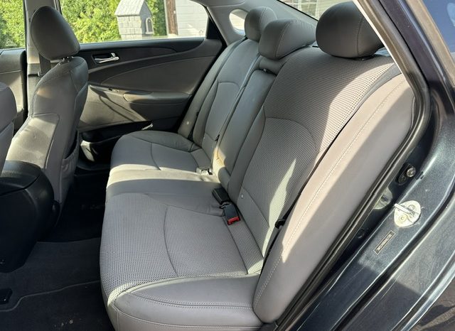 2013 Hyundai Sonata SE full