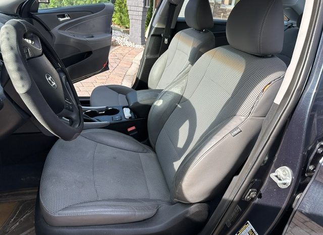 2013 Hyundai Sonata SE full