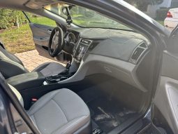 2013 Hyundai Sonata SE full