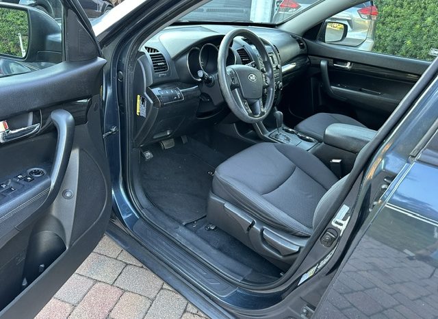 2011 Kia Sorento LX full