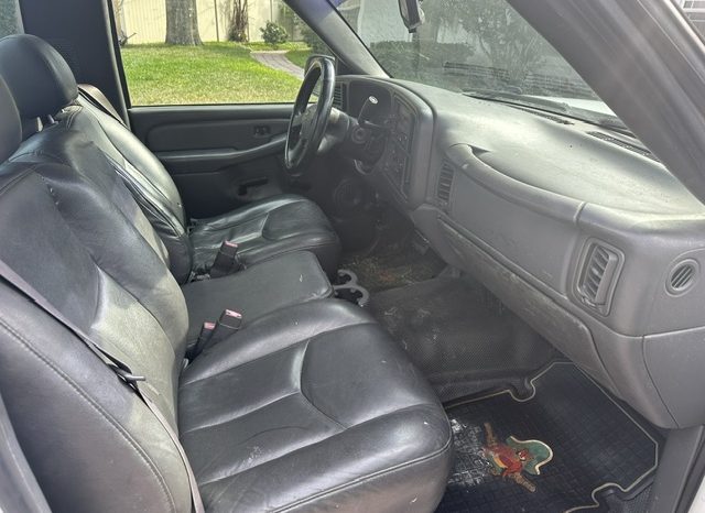 2005 Chevrolet Silverado 1500 WT Regular Cab Long Bed 1SW full