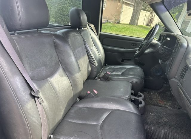 2005 Chevrolet Silverado 1500 WT Regular Cab Long Bed 1SW full