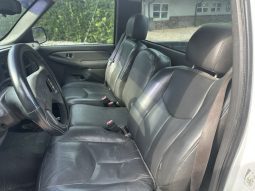 2005 Chevrolet Silverado 1500 WT Regular Cab Long Bed 1SW full