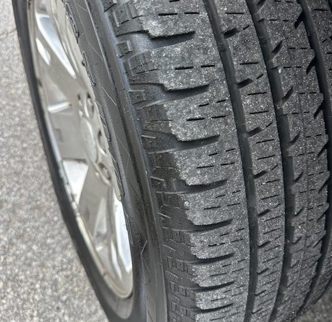 2012 GMC Yukon XL SLT 4SA full