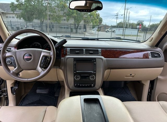 2012 GMC Yukon XL SLT 4SA full