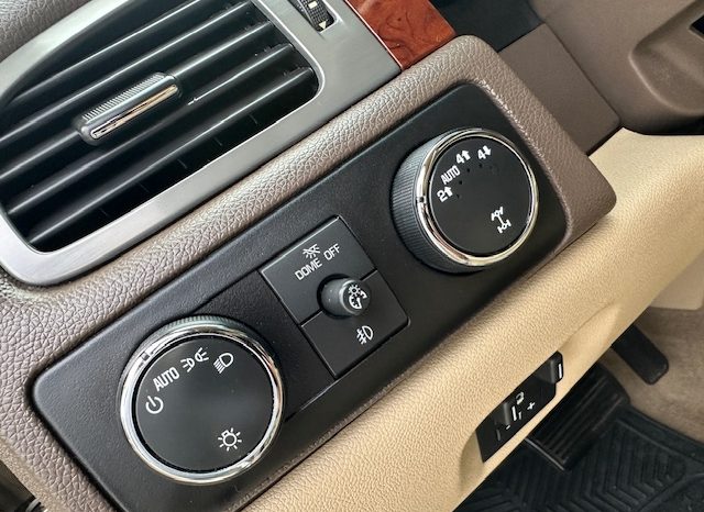 2012 GMC Yukon XL SLT 4SA full